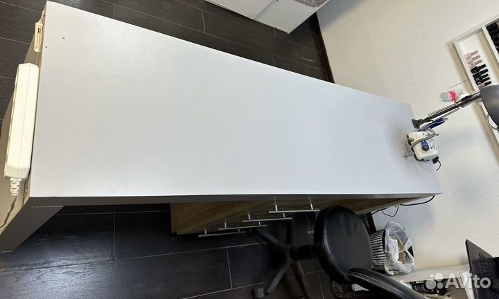 Маникюрный стол двойной