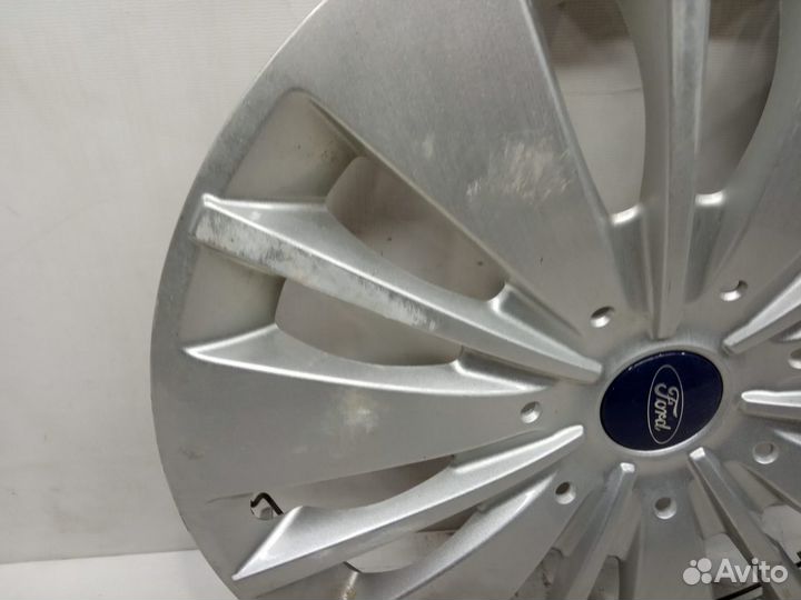Колпак колеса Ford Focus 3 CB8 2014