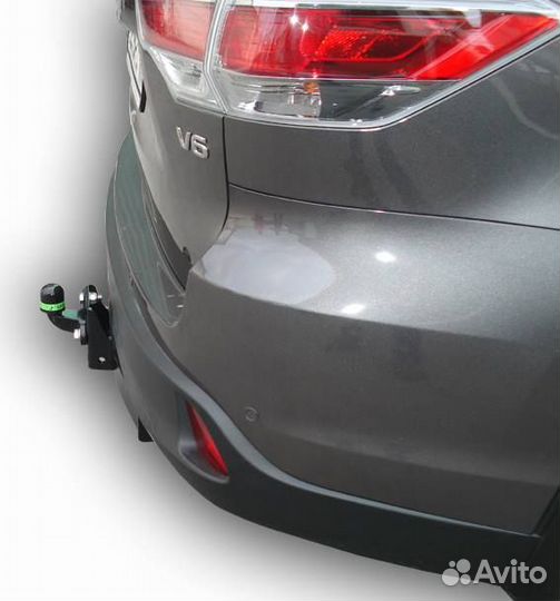 Фаркоп для toyota highlander 2013. Leader Plus
