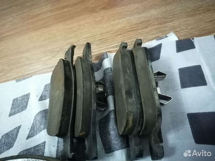 Тормозные диски LADA xray с колодками