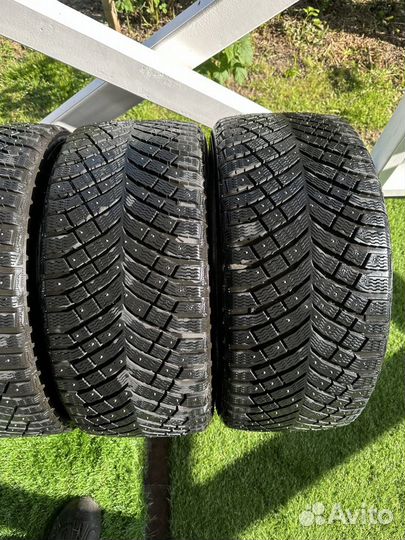 Michelin X-Ice North 4 255/40 R19 100H