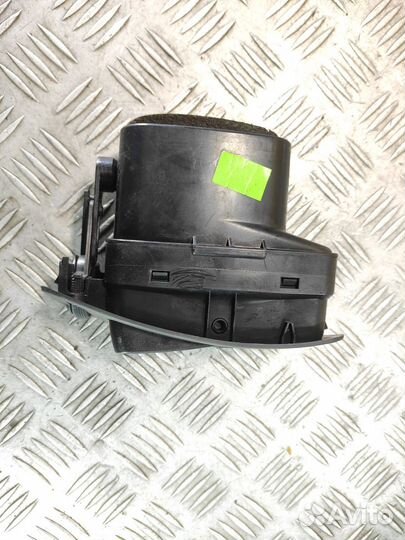 Дефлектор воздушный Volkswagen Polo 1994-1999