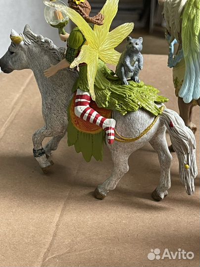 Фигурки лошадей schleich феи