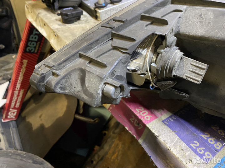 Фара правая на kia sportage 3