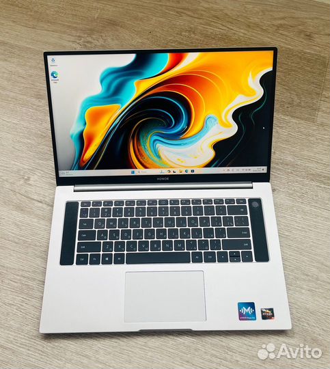 Honor MagicBook pro 16, R5 3550H, 8/512 FHD IPS