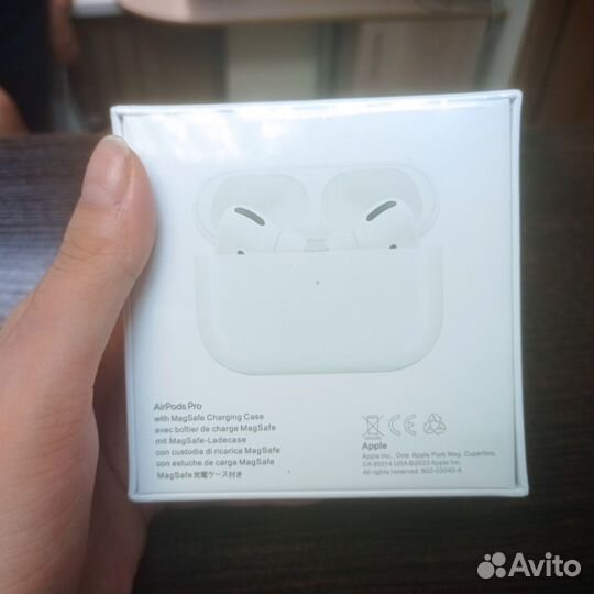 Apple airpods pro, часы apple Watch ultra 2