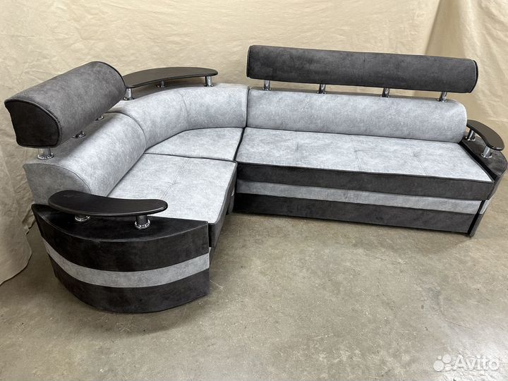 Угловой диван новый