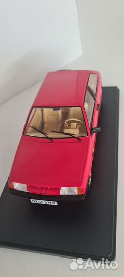 Легендарные советские автомобили 1/24 ваз 2108