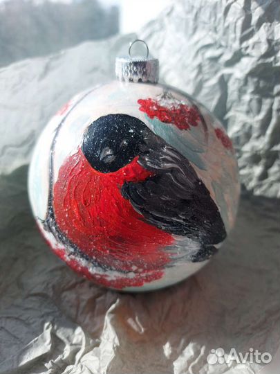 Елочный шар с росписью