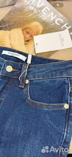 Джинсы Givenchy