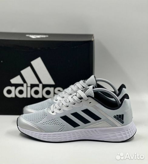 Кроссовки Adidas мужские летние