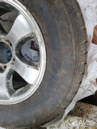Колесо с диском на Toyota Prado 120