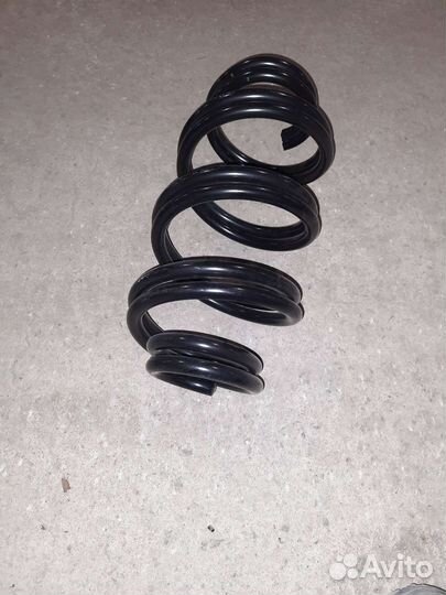 Передняя пружина на мерседес 639