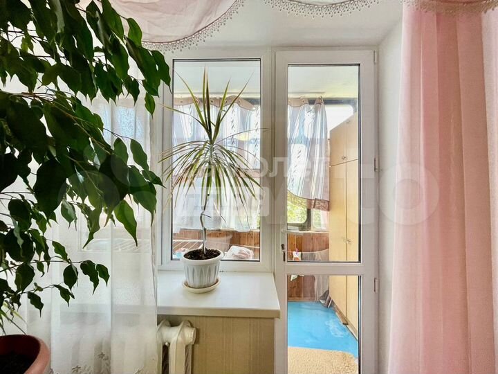 3-к. квартира, 54,7 м², 2/5 эт.