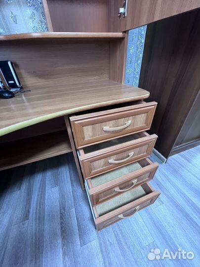 Компьютерный стол б/у