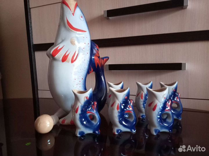 Набор: штоф и 6 рюмок времен СССР