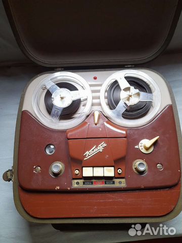 Магнитофон комета бабинный