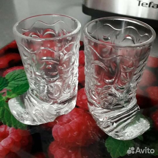 Хрустальные рюмки