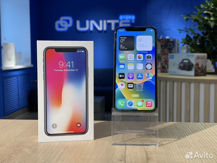 iPhone X, 64 ГБ