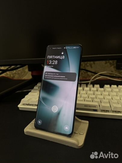 OnePlus 11, 16/256 ГБ