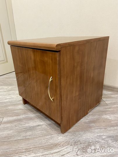 Тумба прикроватная тумбочка