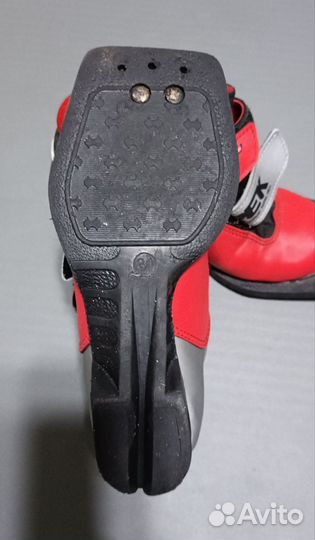 Лыжные ботинки 31,35,36 размер