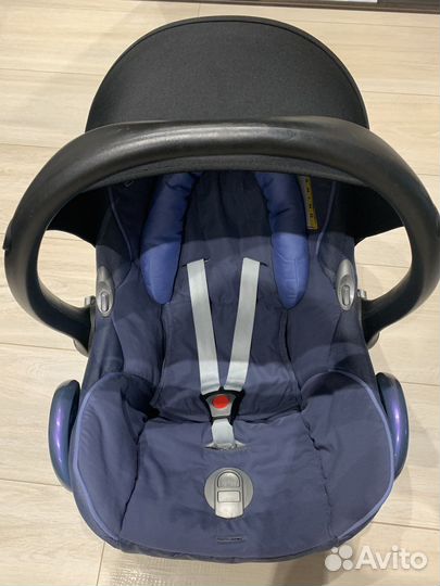 Автокресло 0+ maxi cosi cabriofix