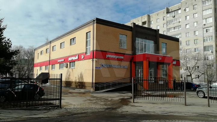 Торговая площадь, 70 м²