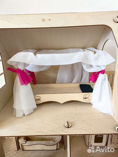 Дом для кукол, кукольный домик