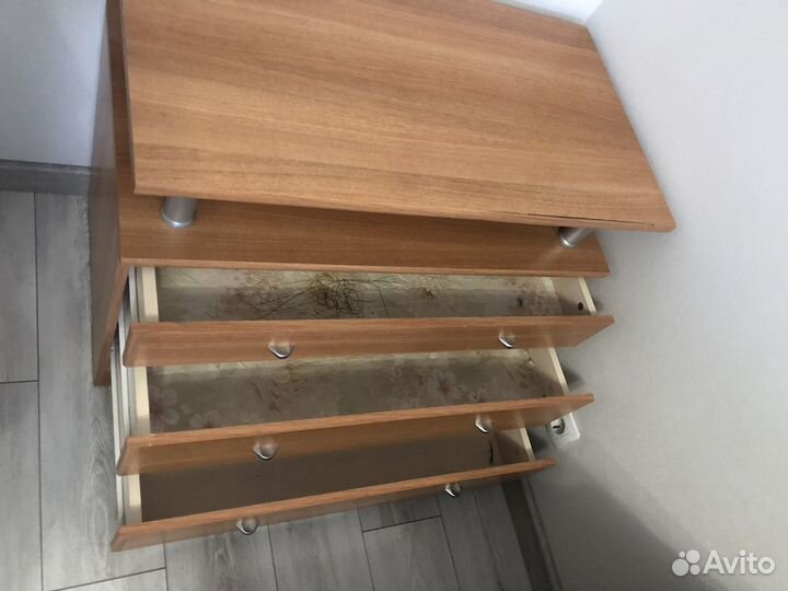 Тумба под телевизор