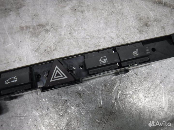 Блок кнопок Opel Astra H Z18XER 2008