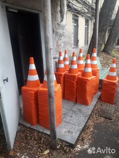 Конус дорожный сигнальный. От завода