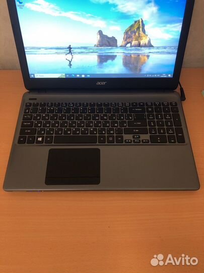 Ноутбук acer 572g i7 4500u ssd1000gb/8gb игровой