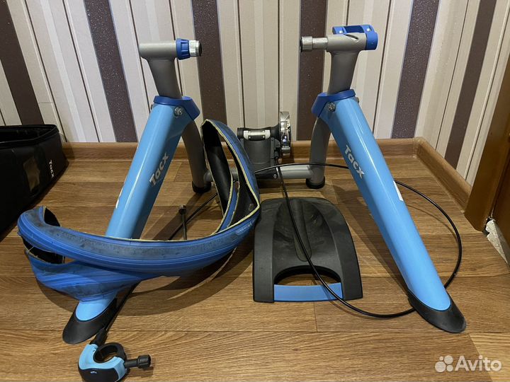 Велосипедеый станок Tacx