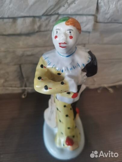 Фарфоровые статуэтки СССР городница