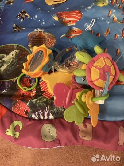 Развивающий коврик игрушки