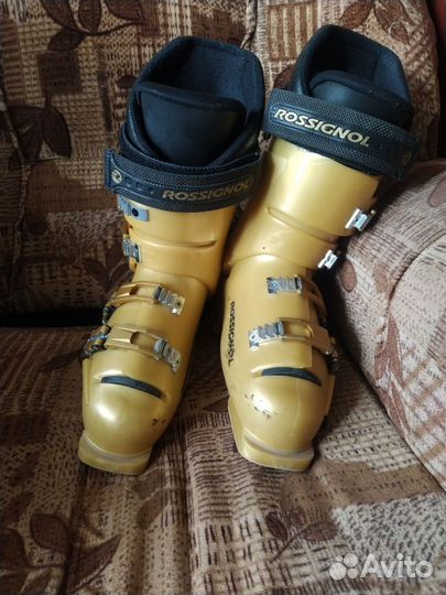 Горнолыжные ботинки Rossignol р-р 43