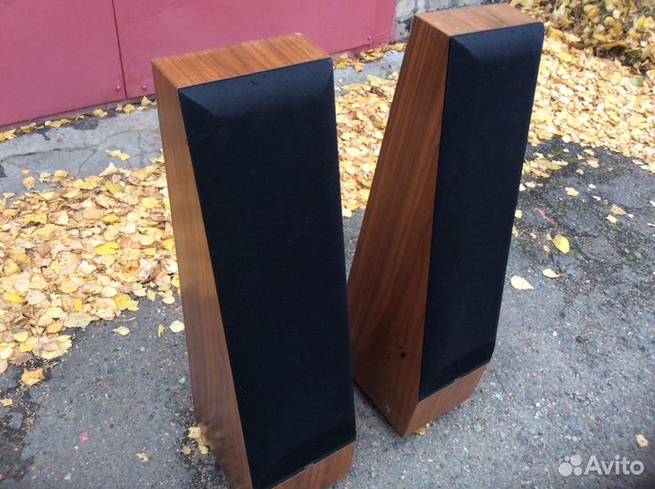 Thiel 1.5 и Другие с Ориг.Коробками.Любой Обмен