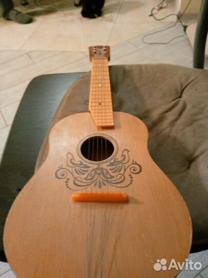 Минигитара