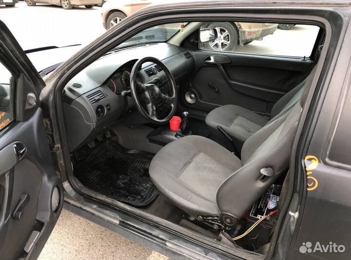 Volkswagen Pointer 1.0 МТ, 2004, 180 000 км