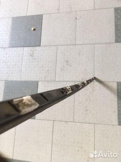 Уплотнитель двери Mercedes GLK X204