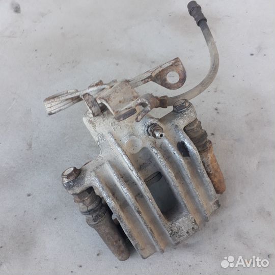 Суппорт задний правый Ауди А4Б5 VW Пассат Б5