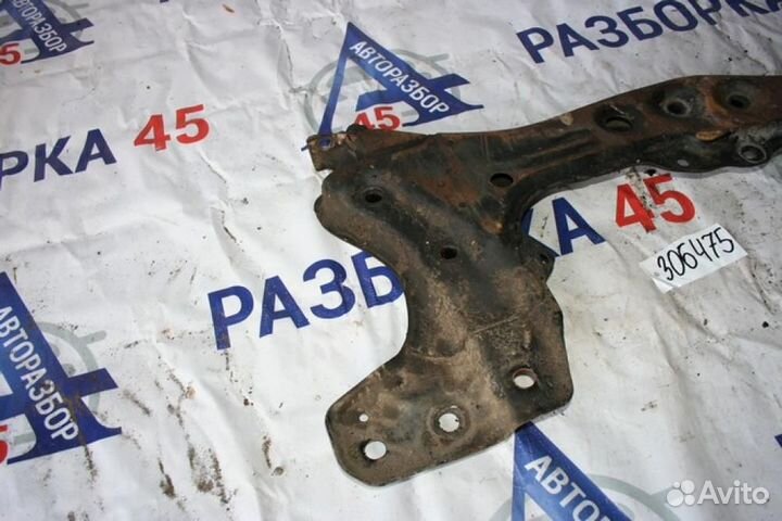 Балка подмоторная для Toyota Corolla 8 1995-2002г