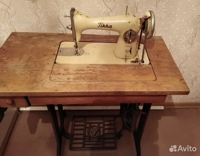 Швейная машинка Tikka