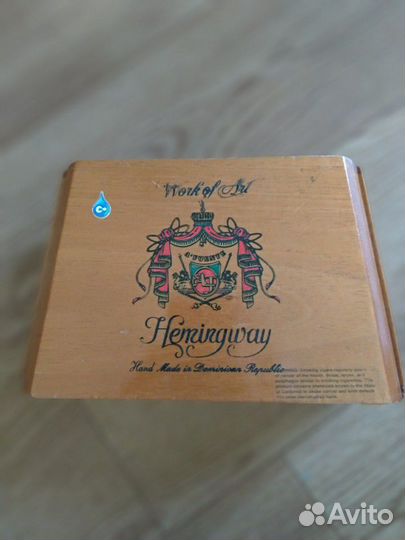 Пустая коробка от сигар arturo fuente heminguay 