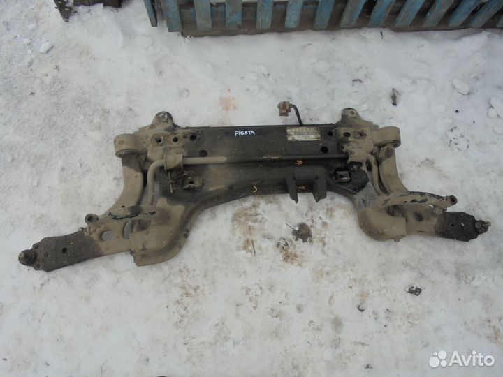 Подрамник ford fiesta