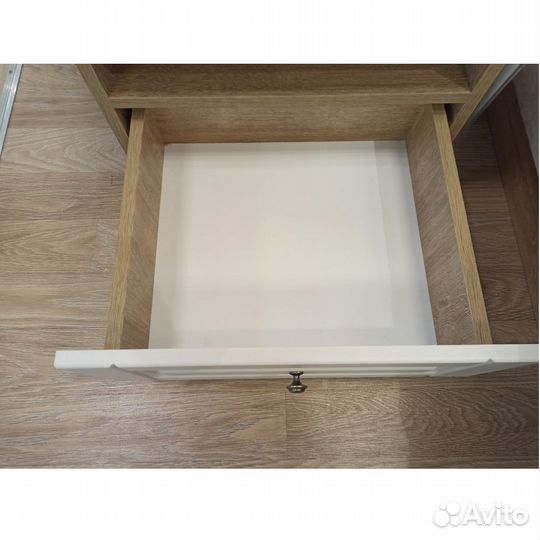 Тумба прикроватная