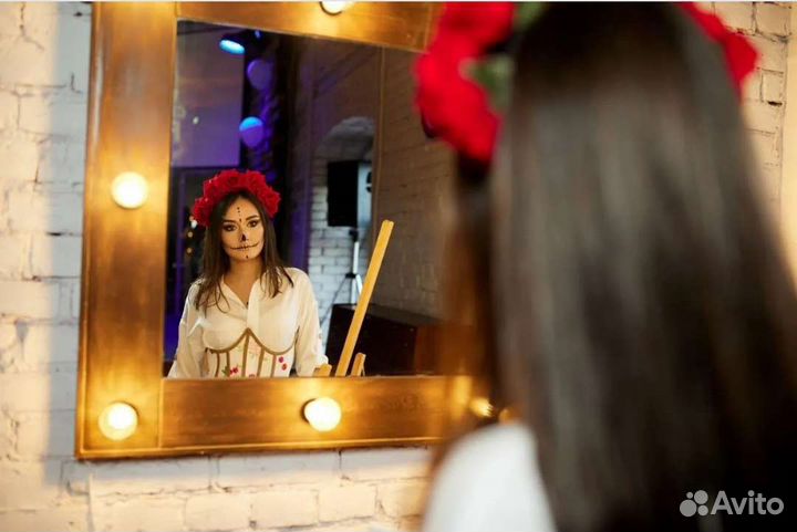 Пышные венки из бордовых роз на девичник