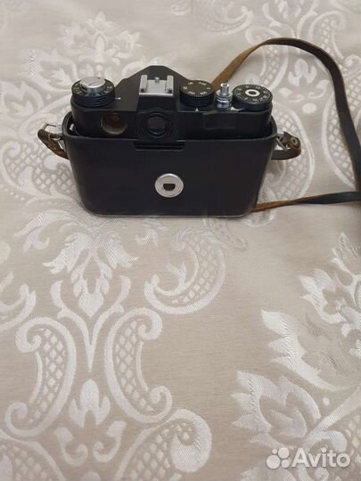 Фотоаппарат зенитTTL с обьектиаом Гелиос