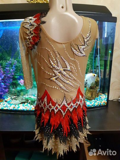 Купальник для художественной гимнастики